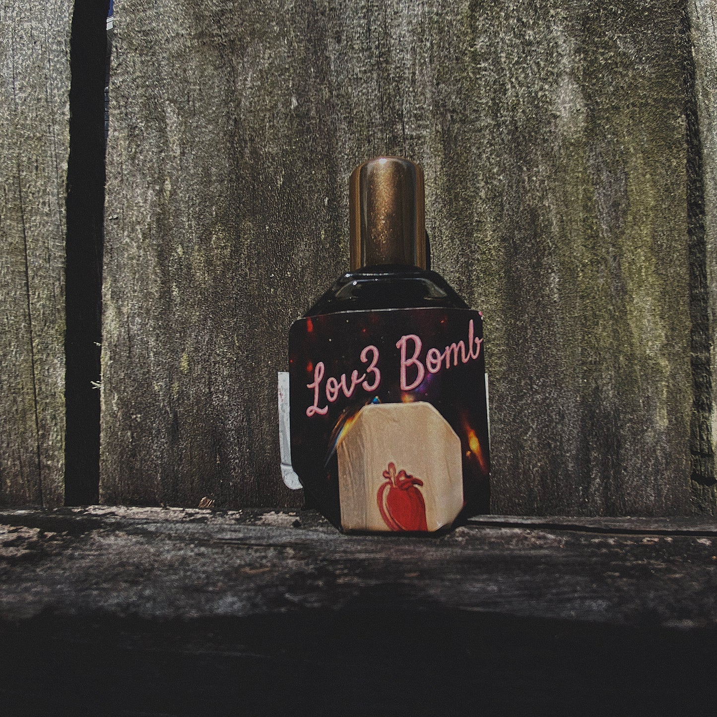 Lov3 Bomb roll on perfume/ cologne